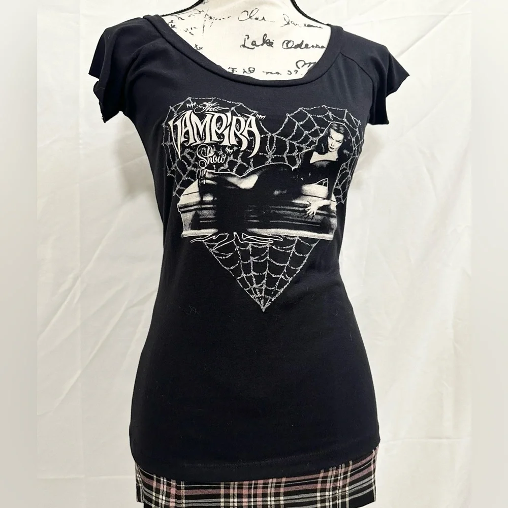 Kreepsville 666 Vampira Glitter Spiderweb Body Contour Scoop Neck Tshirt Top - Picture 2 of 4